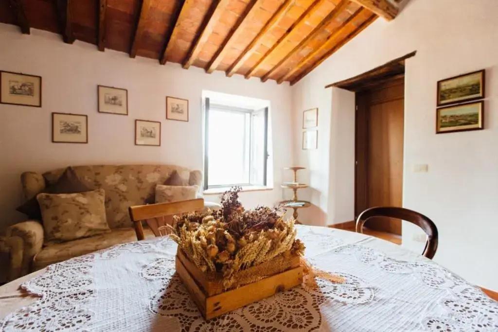 Villa With 6 Bedrooms in Santa Fiora, With Private Pool and Furnished Terrace - главное фото