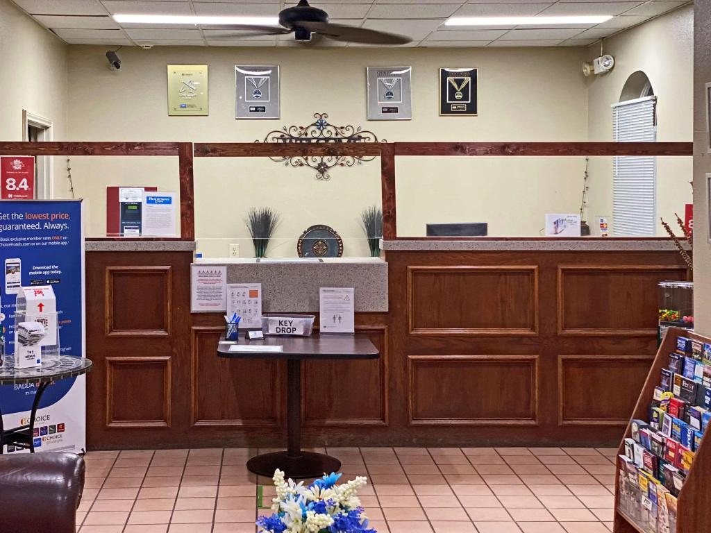 Rodeway Inn San Angelo South - главное фото
