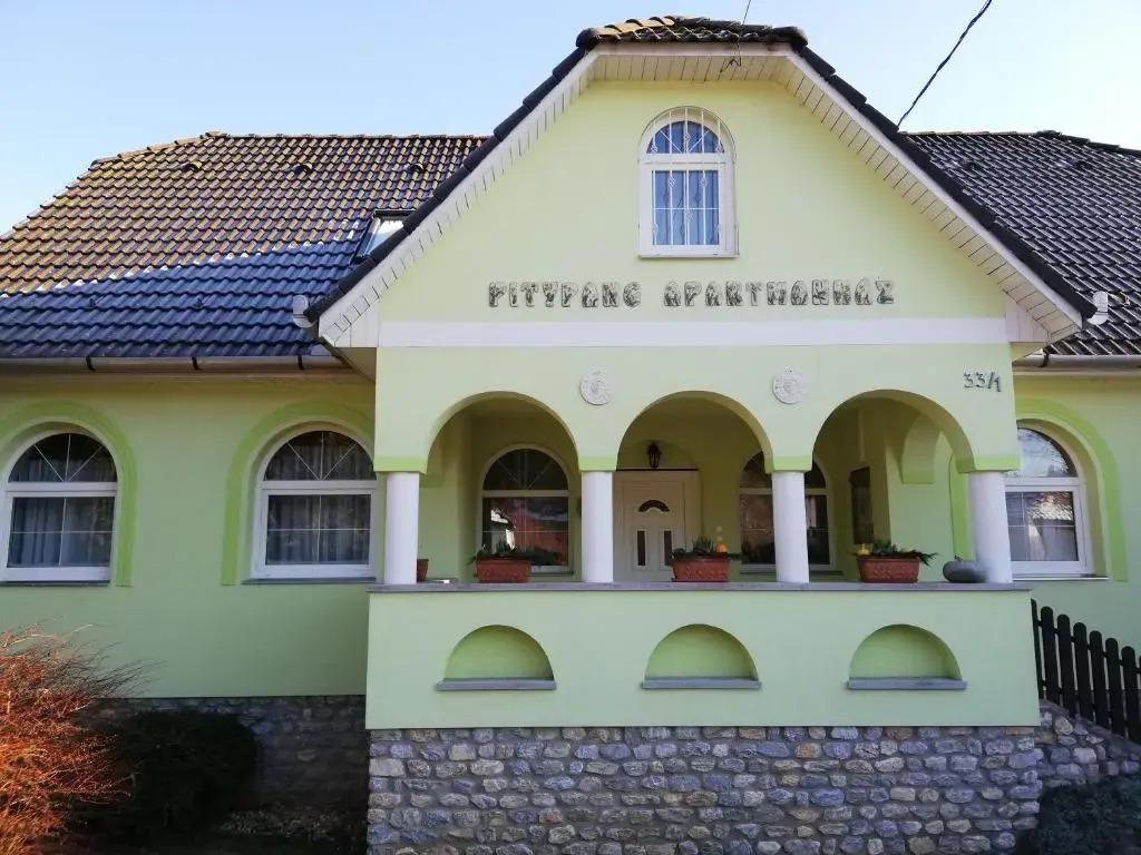 Bóbita Apartmanház - главное фото