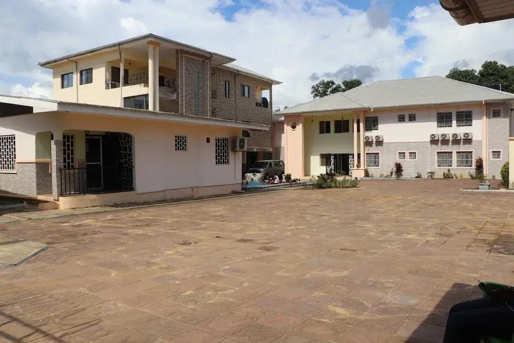 Bojelene Guest House - главное фото