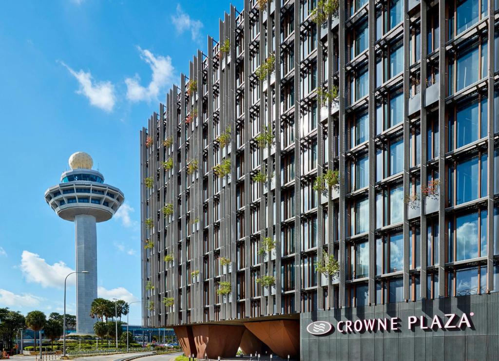 Crowne Plaza Changi Airport by IHG - главное фото