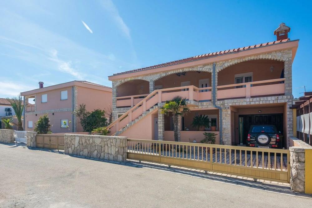 Apartments Peter - главное фото