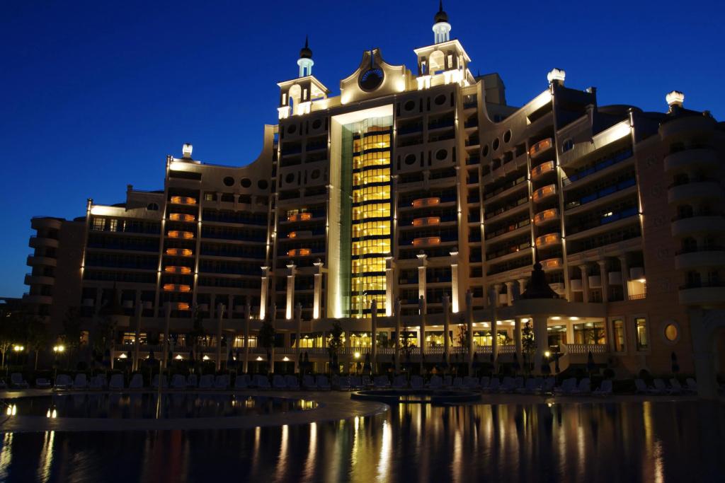 Sunset Resort - главное фото