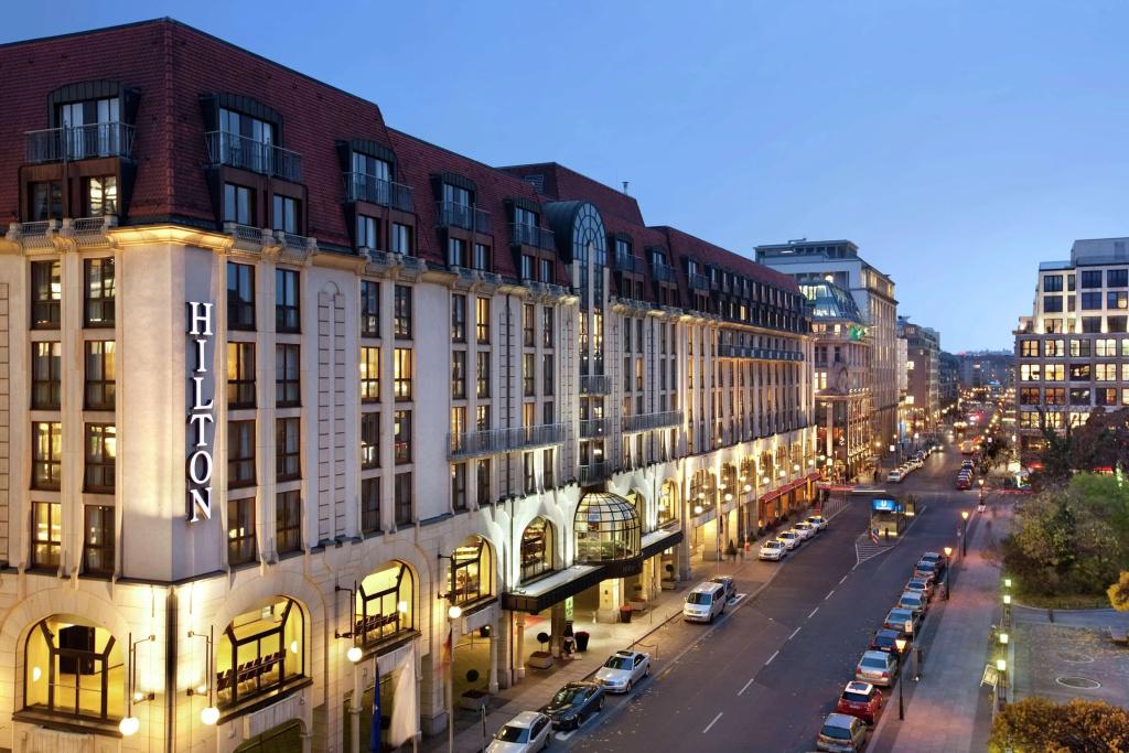 Hilton Berlin - главное фото