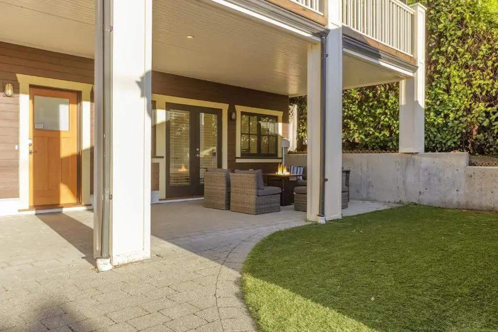 Stunning 3 Bedroom Secondary Suite N Van - главное фото