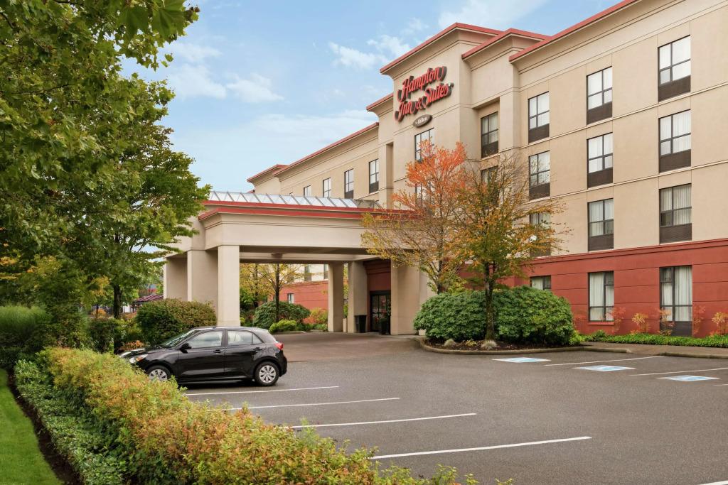 Hampton Inn & Suites by Hilton Langley-Surrey - главное фото