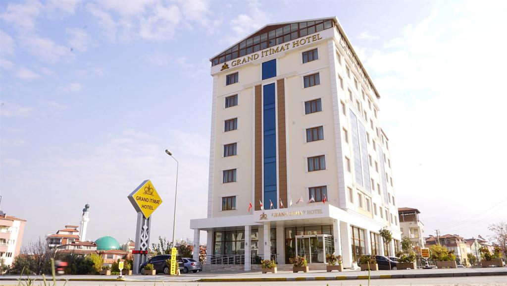 Grand Itimat Hotel - главное фото