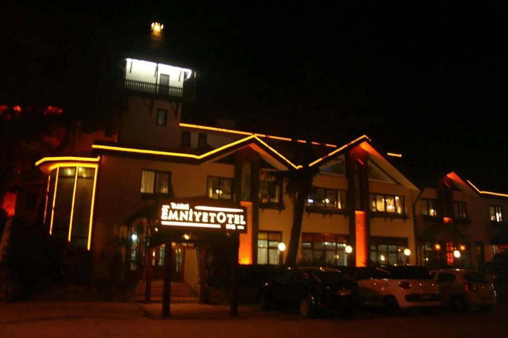 1943 Tarihi Emniyet Otel - главное фото