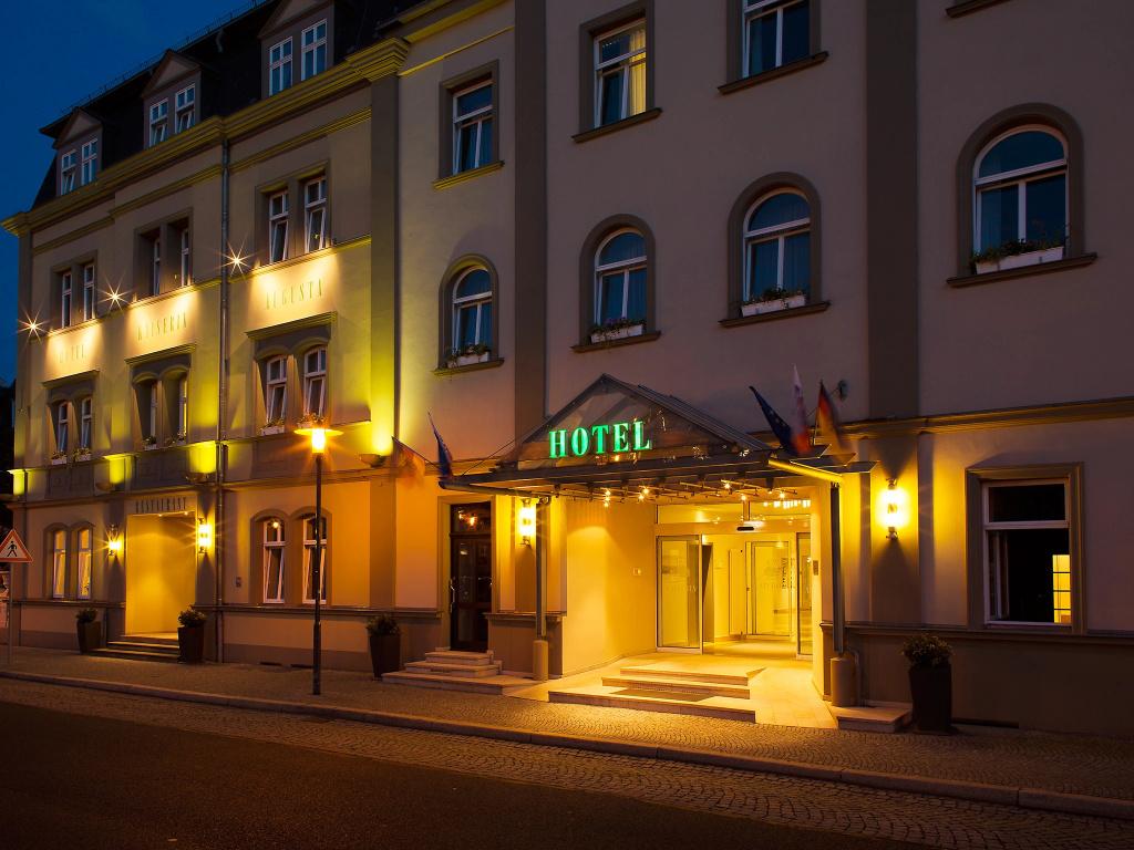 Hotel Kaiserin Augusta - главное фото