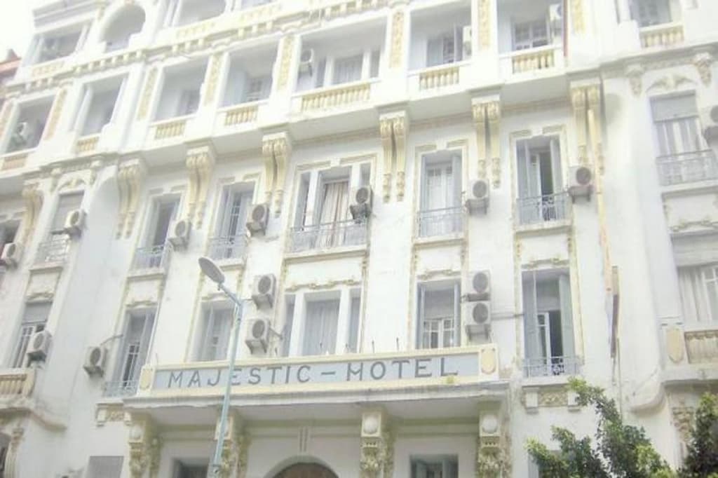Hotel Majestic - главное фото