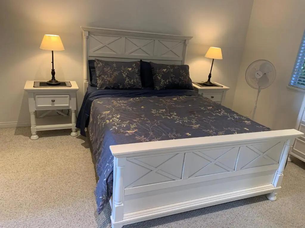 Beautiful Modern Suite - главное фото