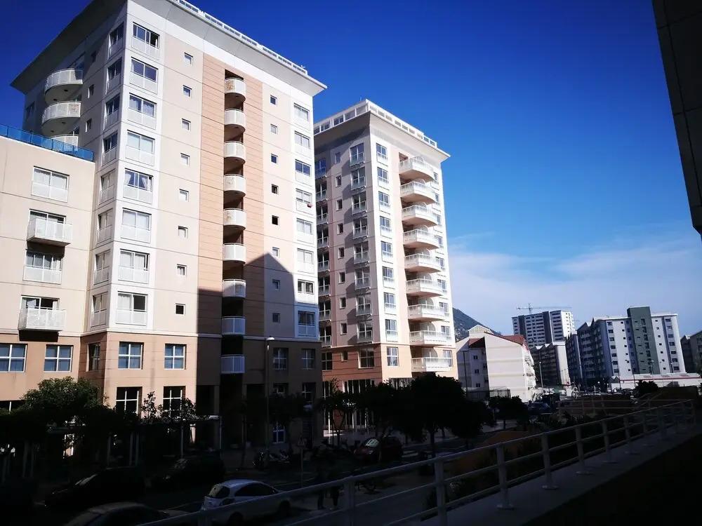 New Studio in Gibraltar with pool in WestOne - главное фото