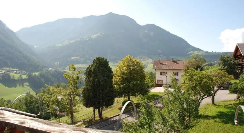 Miraortisei Apartments Alessandra - главное фото