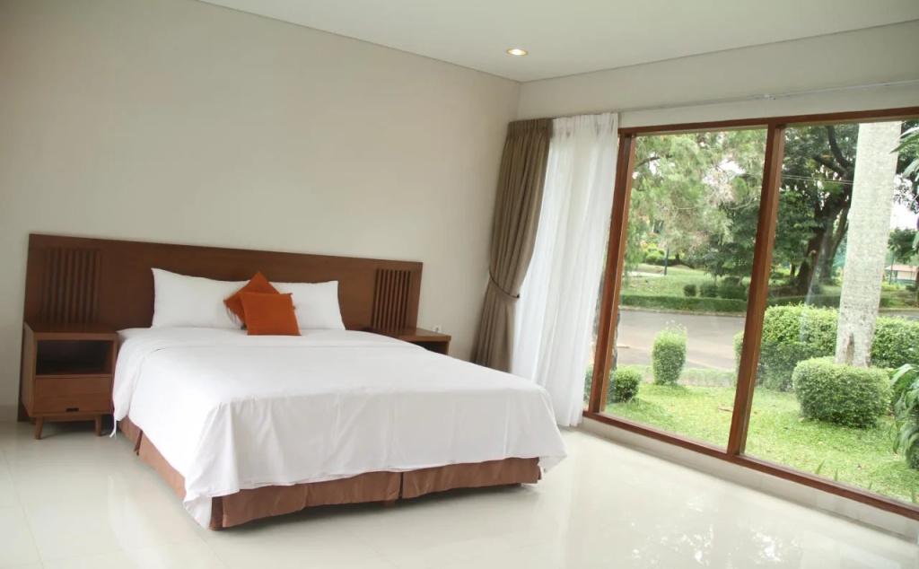Country Woods Jakarta - главное фото