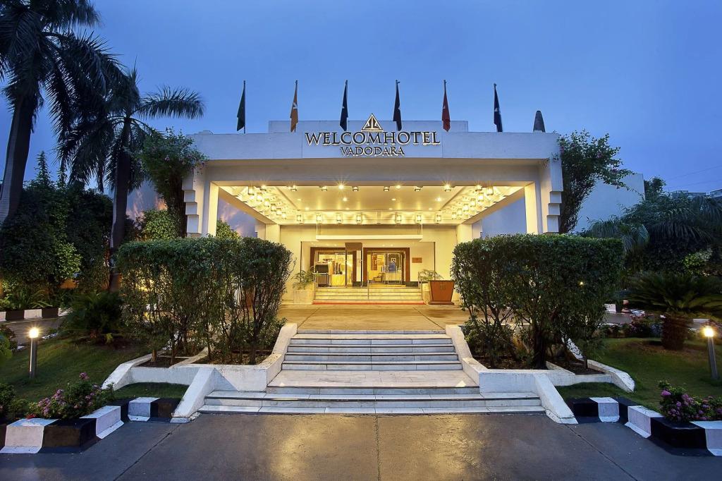 Welcomhotel by ITC Hotels, Alkapuri, Vadodara - главное фото