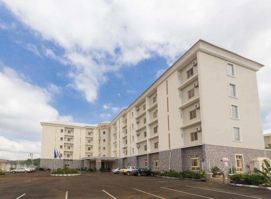 Hotel Reno - главное фото