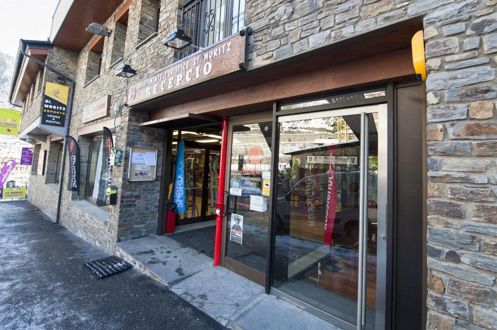 Apartaments Sant Moritz - главное фото