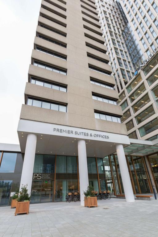 PREMIER SUITES PLUS Rotterdam - главное фото