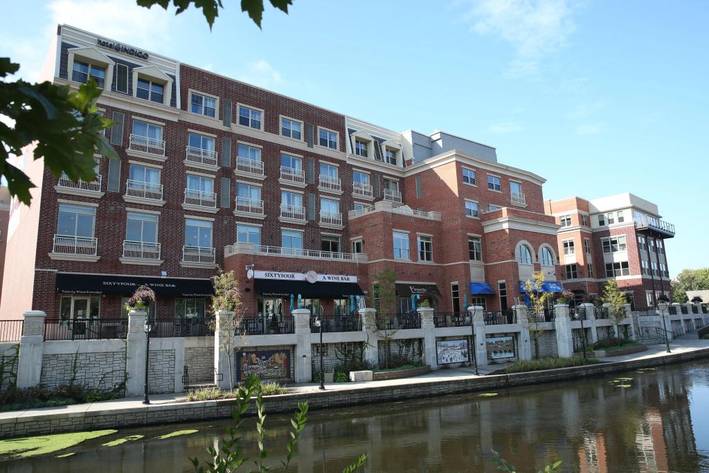 Hotel Indigo Naperville Riverwalk by IHG - главное фото