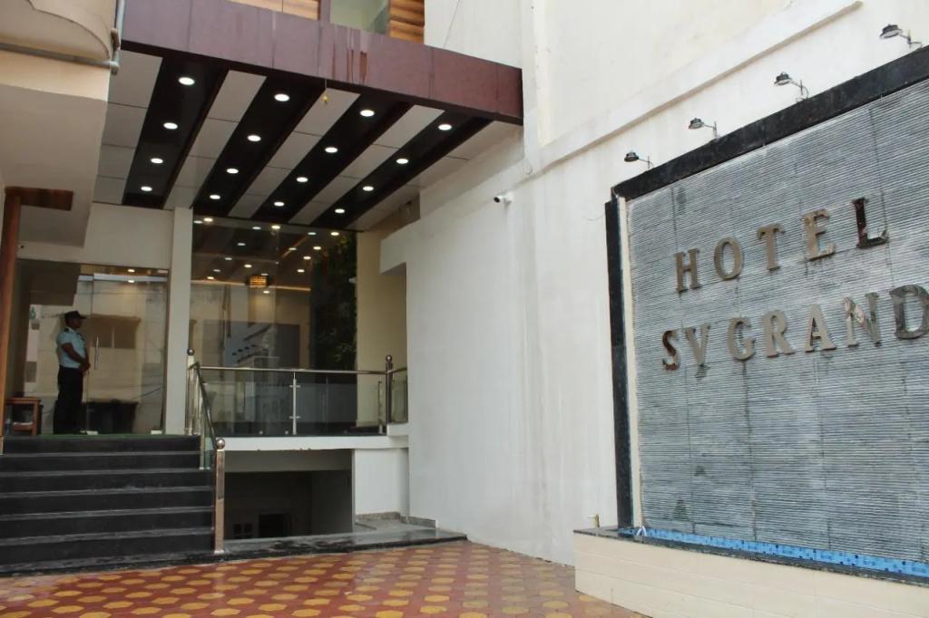 Hotel SV Grand Varanasi - главное фото