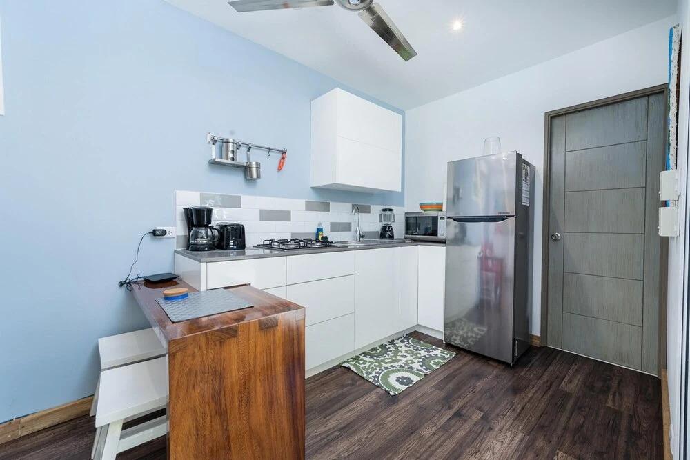 Playa Potrero - Cute Modern Containerhome w Pool for 2 People - главное фото