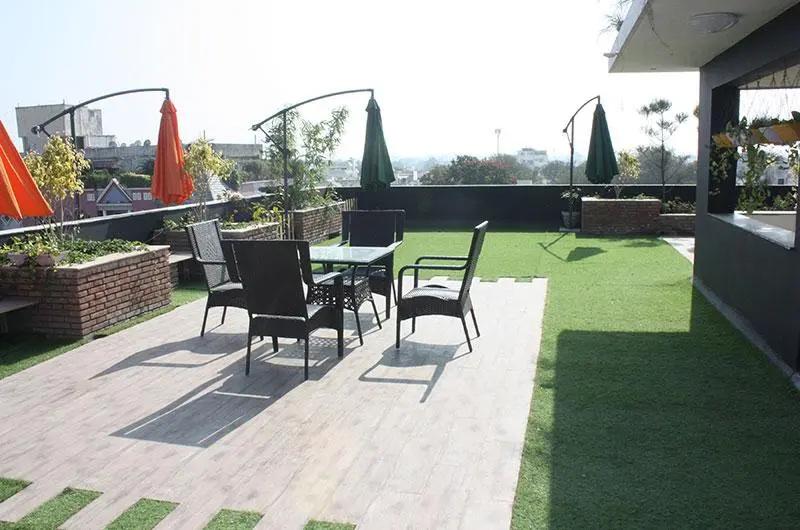 Stay10 Luxury Service Apartment Hotel - главное фото