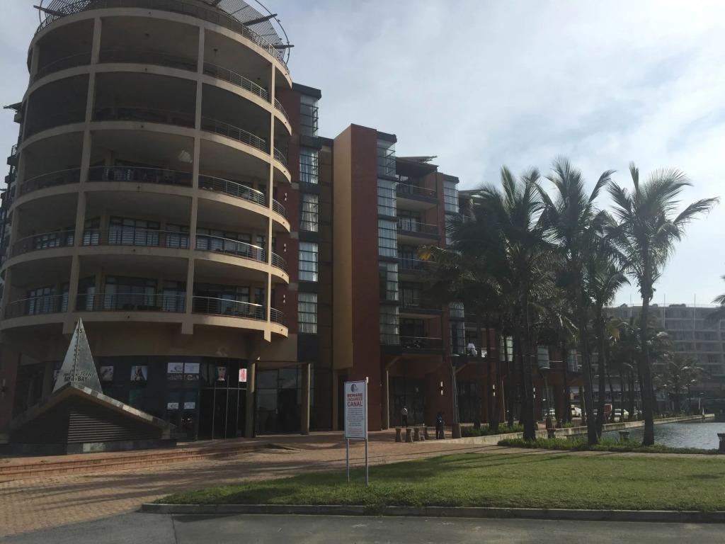 Point Waterfront Apartments - главное фото