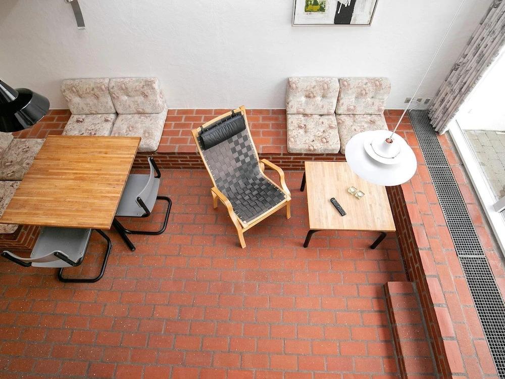 Serene Holiday Home in Blokhus With Sauna - главное фото