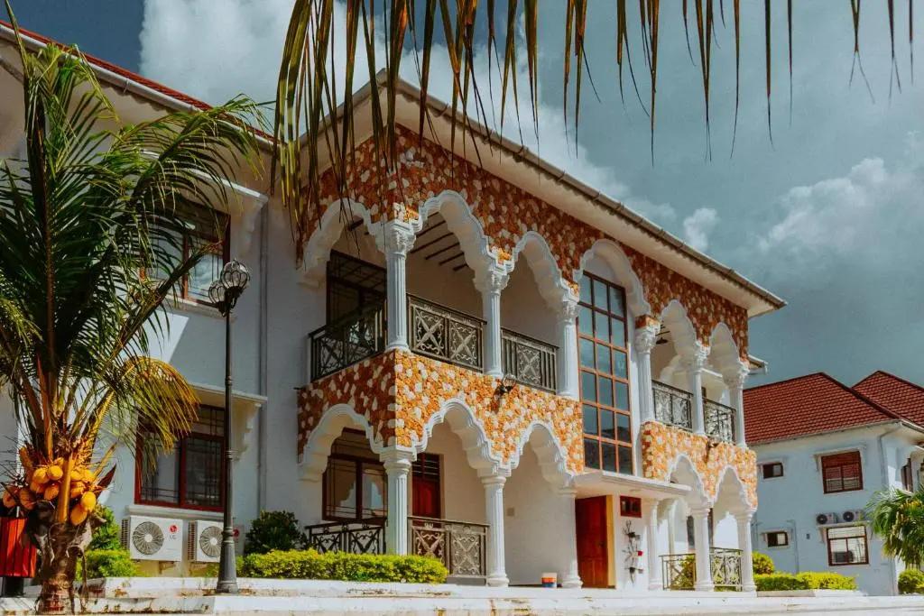 Sunny Palms Beach Bungalows - главное фото