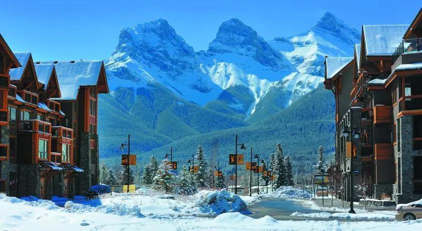 Rundle Cliffs Lodge - главное фото