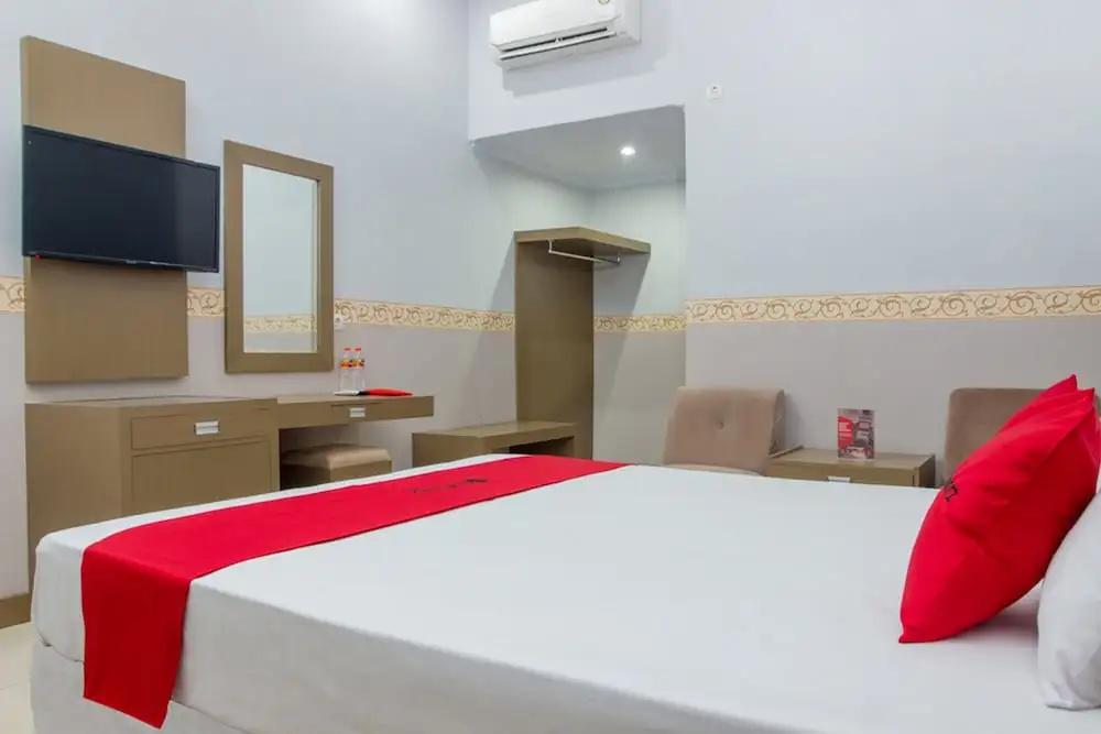 RedDoorz near Goa Panggung - главное фото