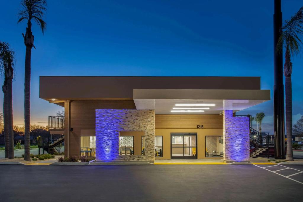 Days Inn by Wyndham Merced / Yosemite Area - главное фото