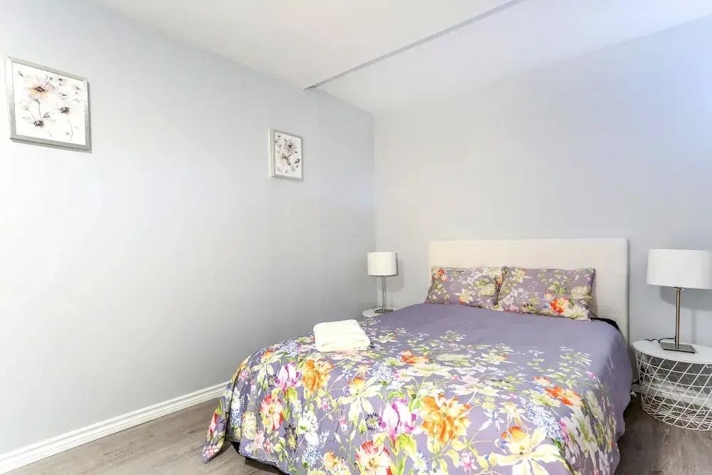 Family Home-Metrotown by Elevate Rooms - главное фото