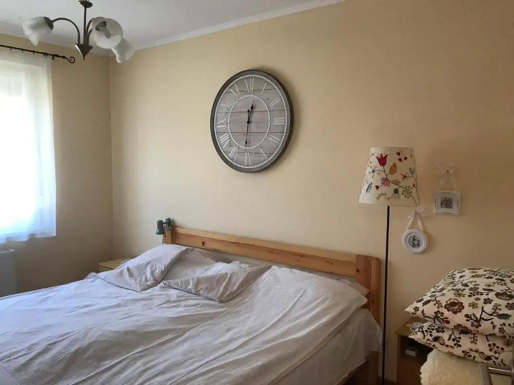 Lily House - главное фото