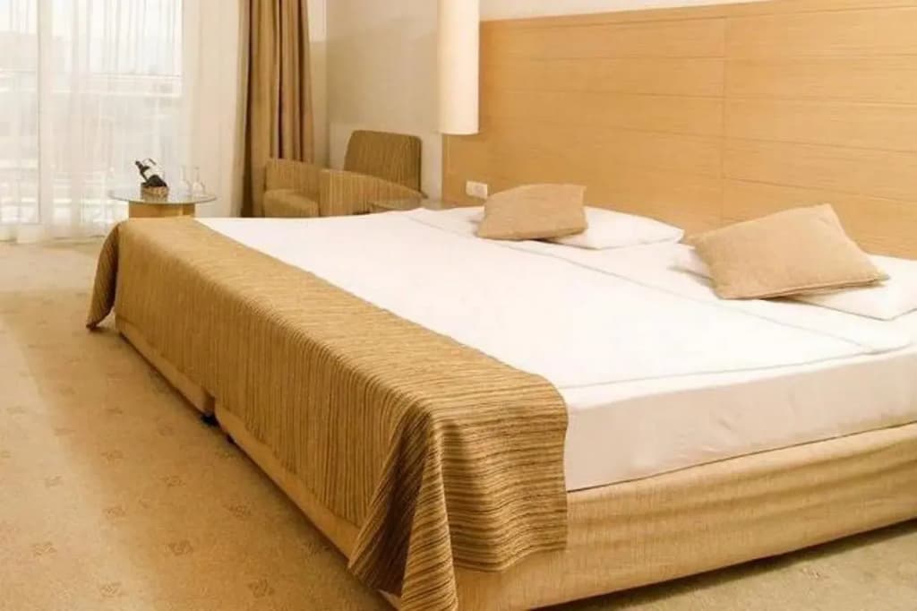 Sealight Resort Hotel - главное фото