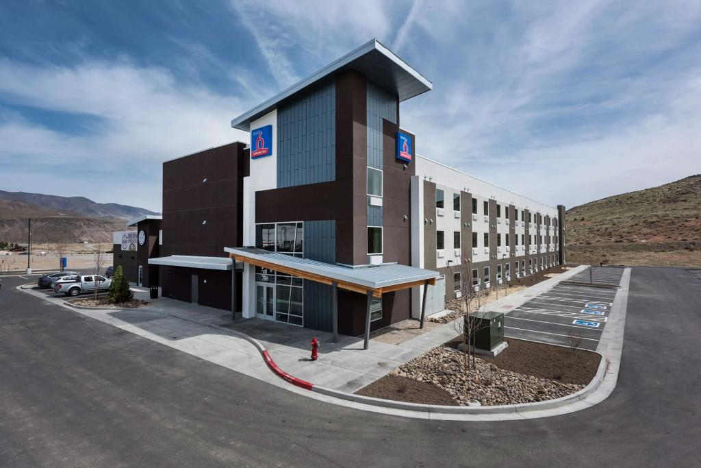 Studio 6 Mccarran, NV - Sparks - Tahoe - Reno Industrial Center - главное фото
