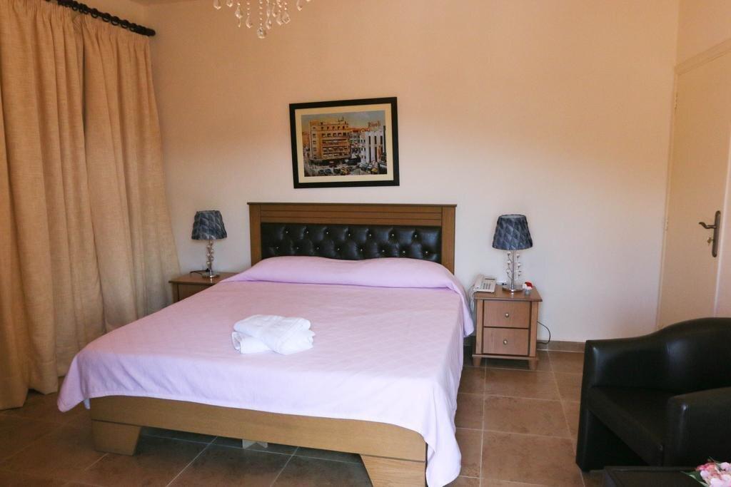 Oak Hills Hotel - главное фото