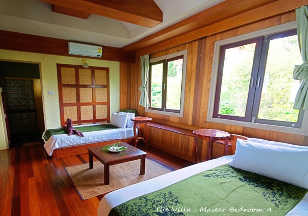 The Villa Hacienda - главное фото