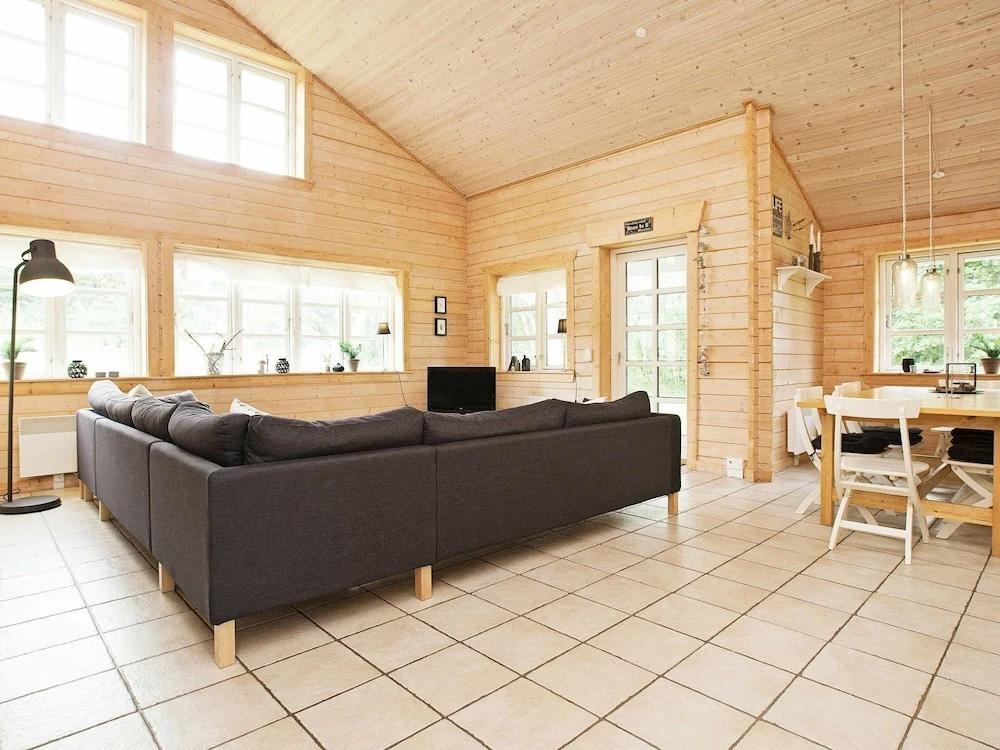 Luxurious Holiday Home in Kalundborg Denmark With Sauna - главное фото