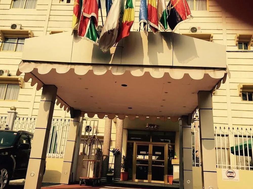 Riviera Hôtel Brazzaville - главное фото