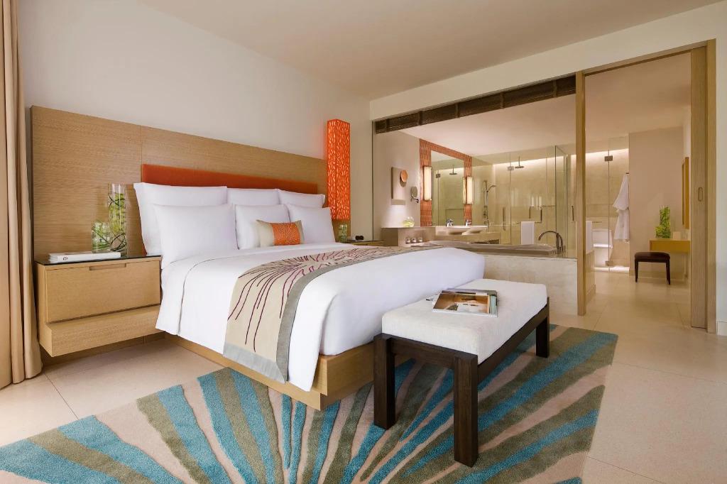 Renaissance Phuket Resort & Spa - главное фото