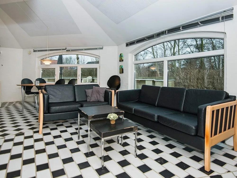 6 Person Holiday Home in Hemmet - главное фото