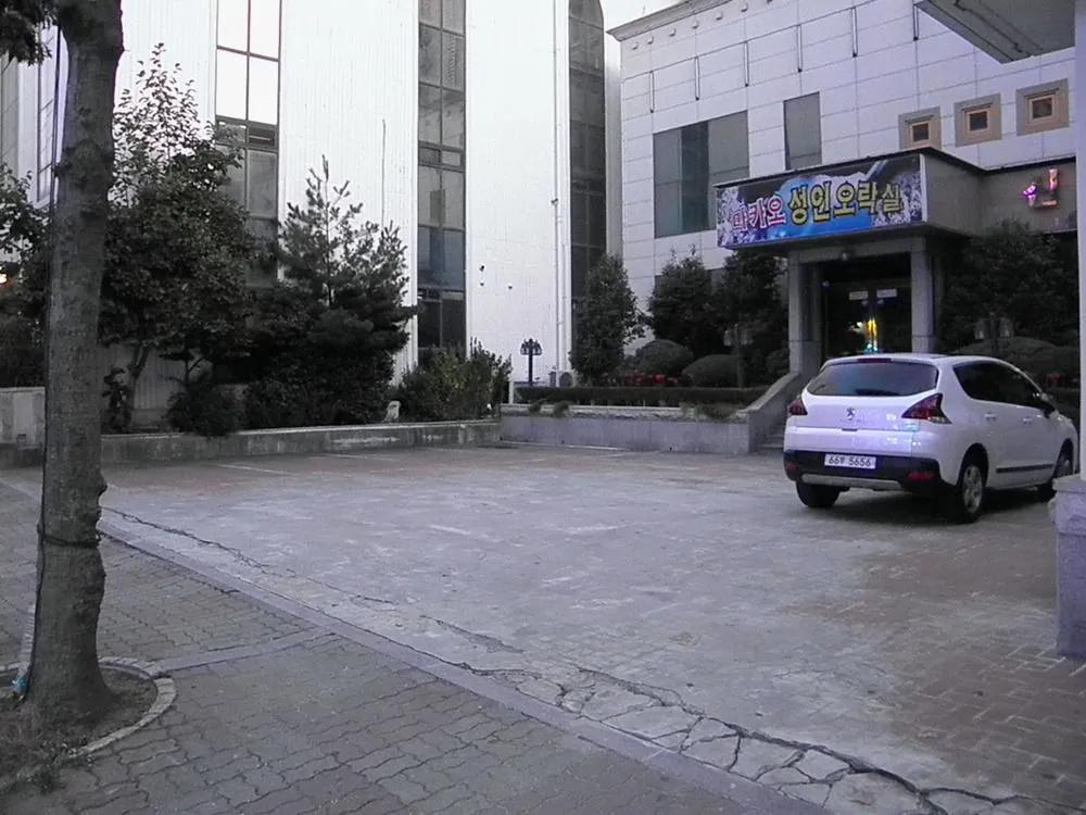 Shinsung Hotel - главное фото