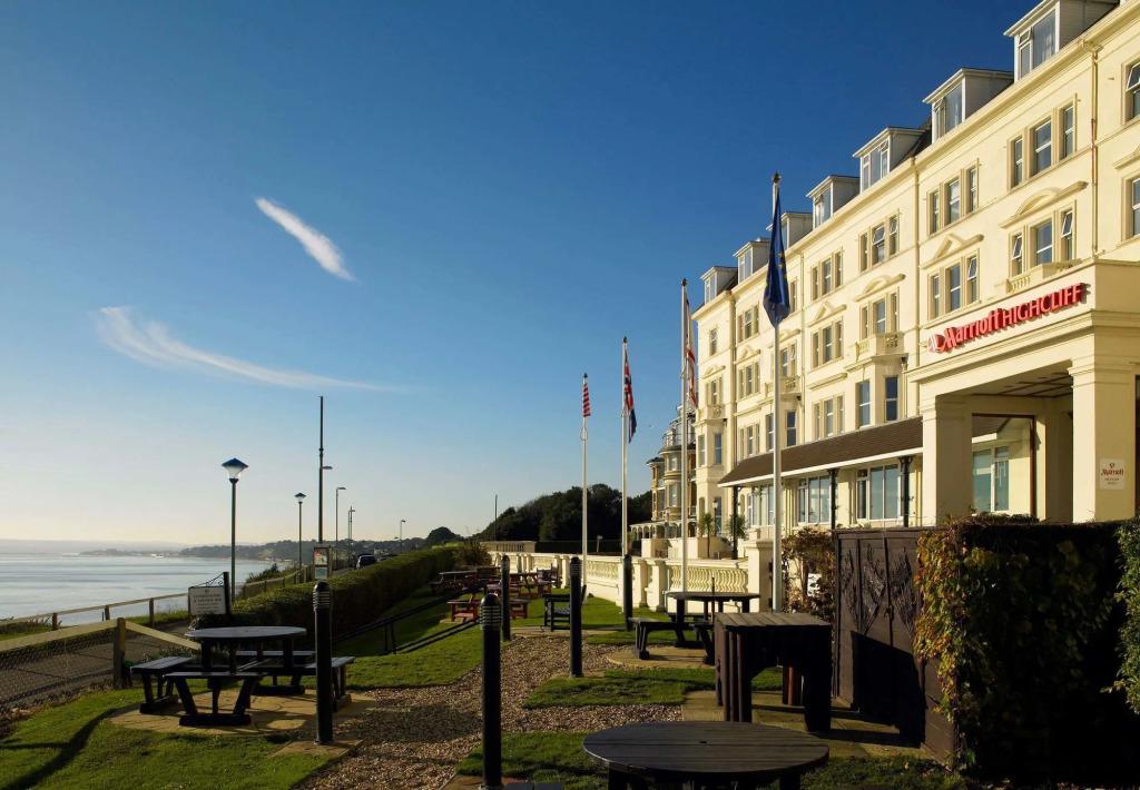 Bournemouth Highcliff Marriott Hotel - главное фото