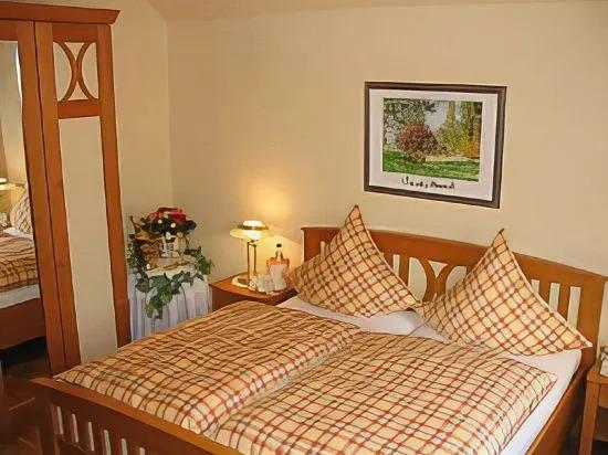 Zur Hahnm�hle - главное фото