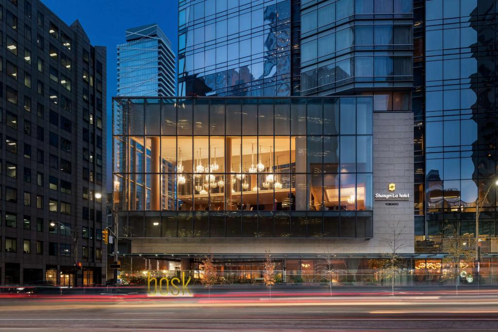 Shangri-La Toronto - главное фото