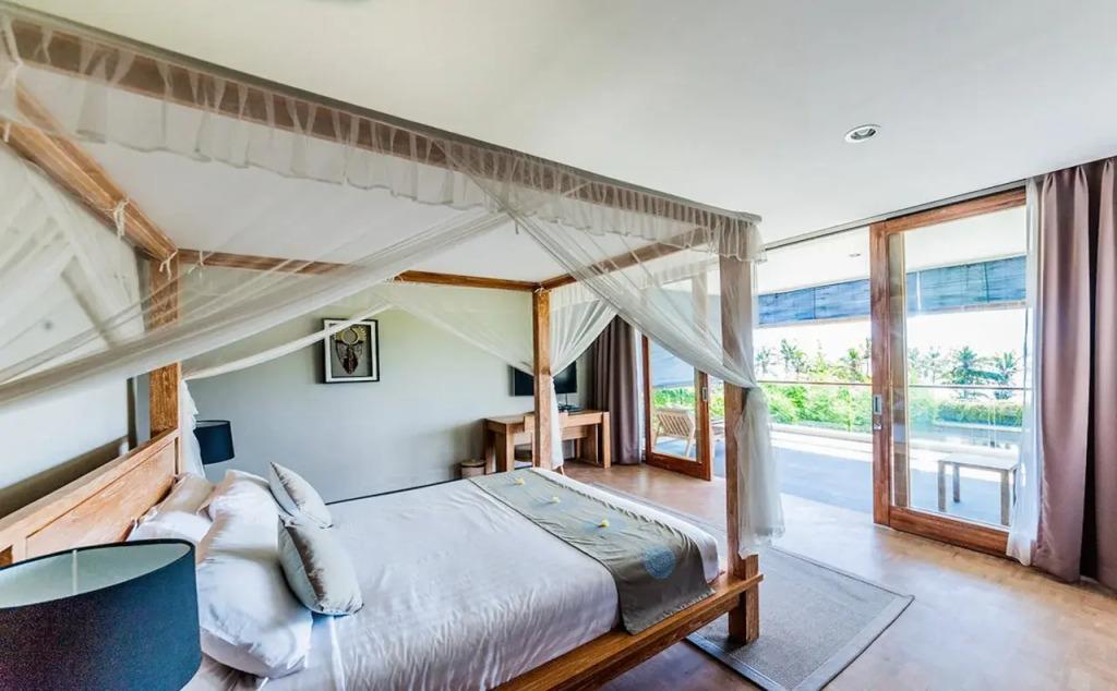 Bali Mengening Villa Beach Front - главное фото