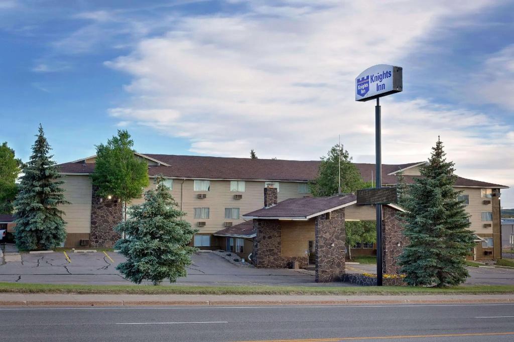Knights Inn - Evanston, WY - главное фото