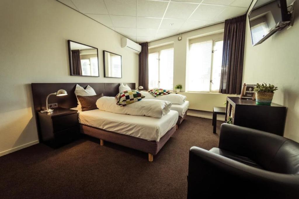 Queen Hotel - главное фото