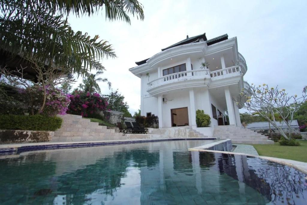 Hillstone Uluwatu Villa - главное фото